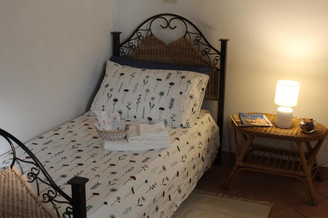 Villa Il Giardino Dei Lucchesi - Country Houses à Aci Catena Extérieur photo
